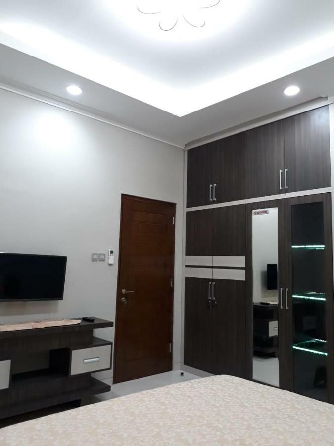 Imperial Villa Syariah Yogyakarta Exterior photo