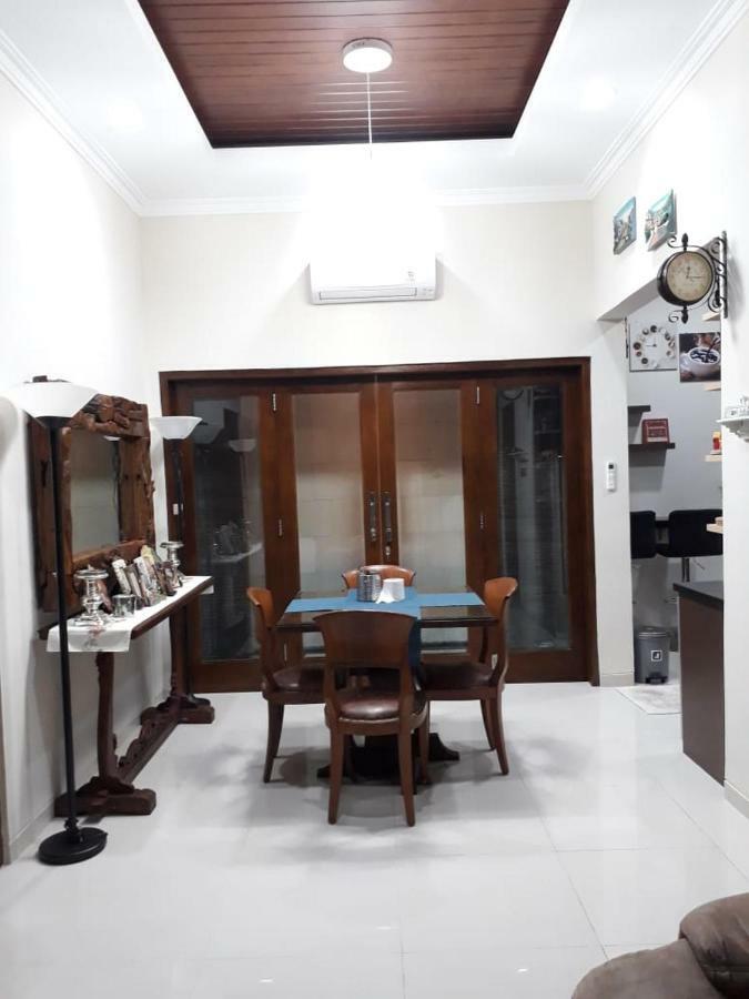 Imperial Villa Syariah Yogyakarta Exterior photo